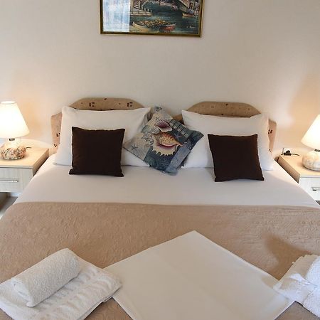 Apartments & Rooms Jelka Котор Экстерьер фото