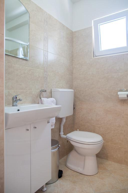 Apartments & Rooms Jelka Котор Экстерьер фото