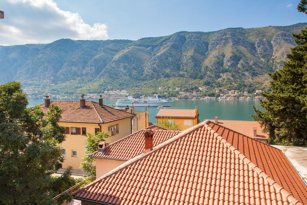 Apartments & Rooms Jelka Котор Экстерьер фото