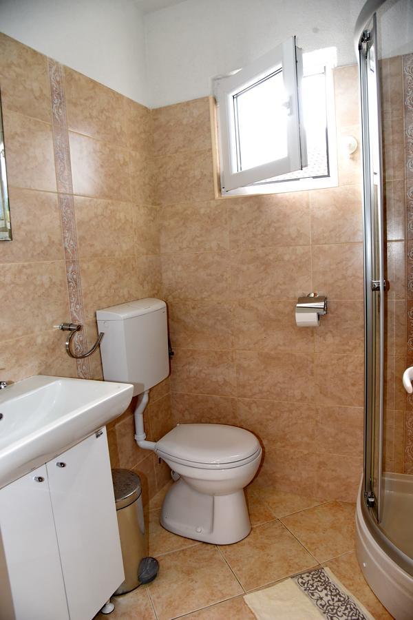 Apartments & Rooms Jelka Котор Экстерьер фото