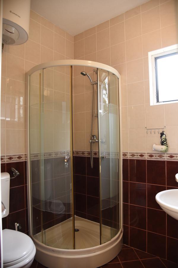 Apartments & Rooms Jelka Котор Экстерьер фото