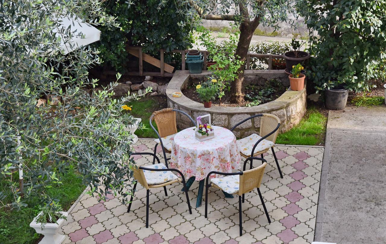 Apartments & Rooms Jelka Котор Экстерьер фото